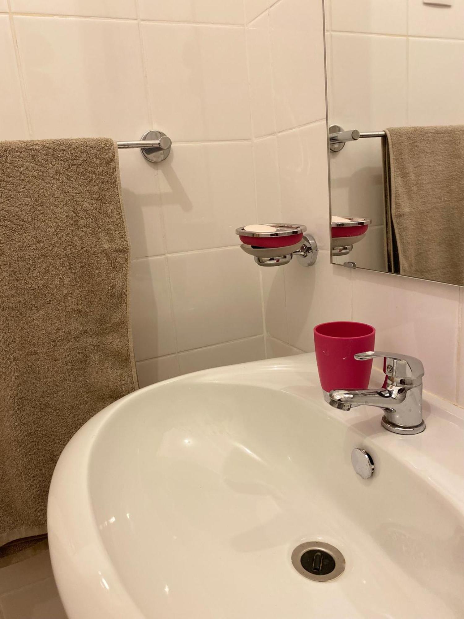 Apartamento T2 Equipado E Aconchegante. 普拉亚 外观 照片